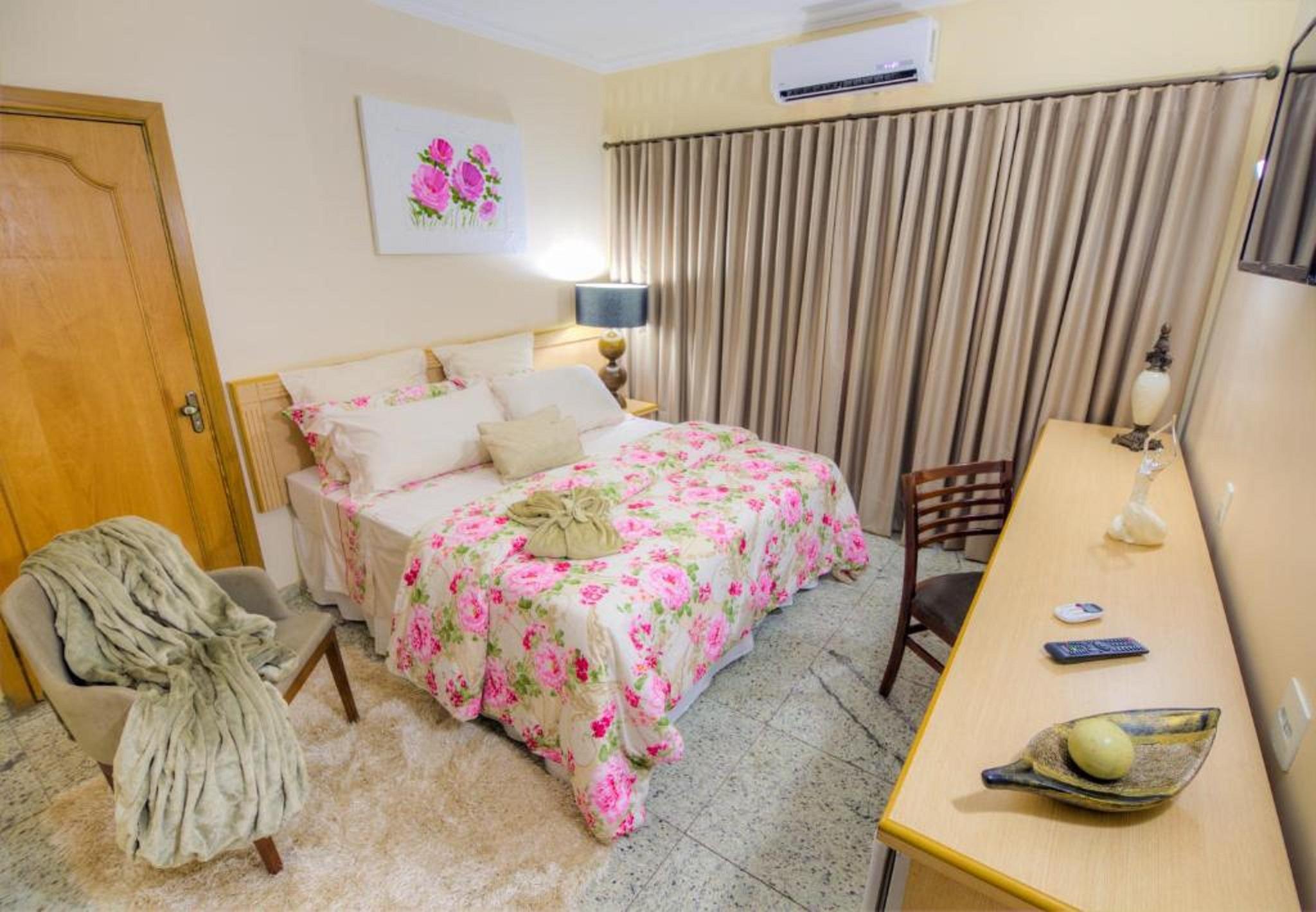Hotel Golden Park Uberaba By Nacional Inn Exterior photo